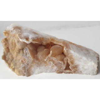 Kwarce pokryte drobnokrystalicznym SiO2 i chalcedonem ze Sławniowic