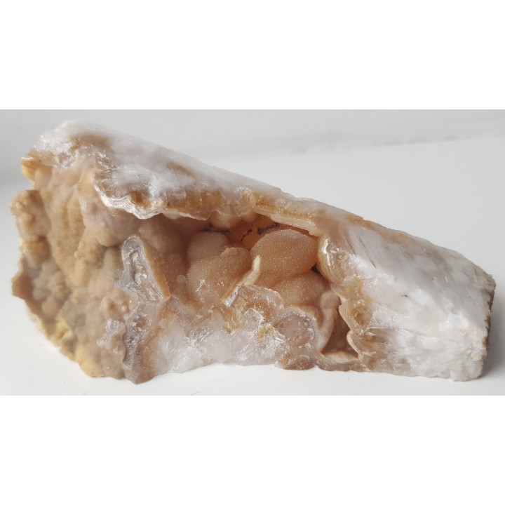 Kwarce pokryte drobnokrystalicznym SiO2 i chalcedonem ze Sławniowic