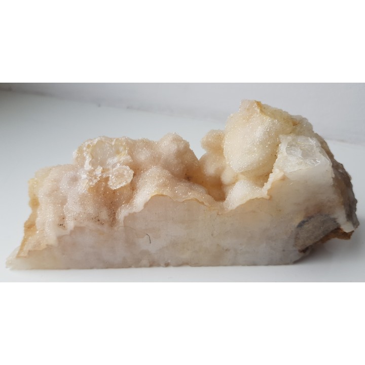 Kwarce pokryte drobnokrystalicznym SiO2 ze Sławniowic