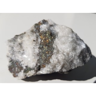 Piryt w barycie z Piskrzyna, G. Świętokrzyskie