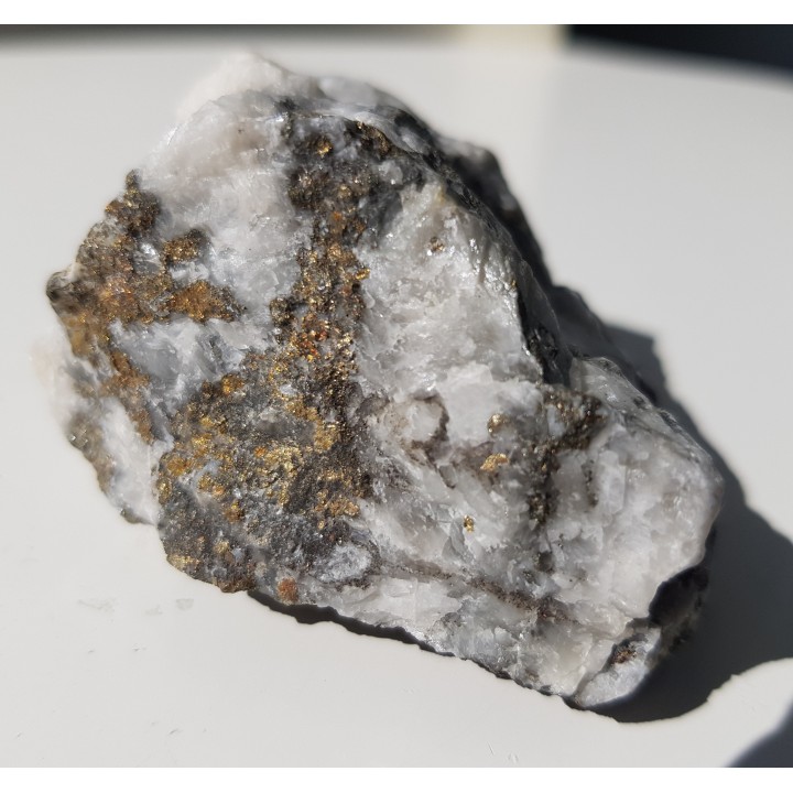 Piryt w barycie z Piskrzyna, G. Świętokrzyskie