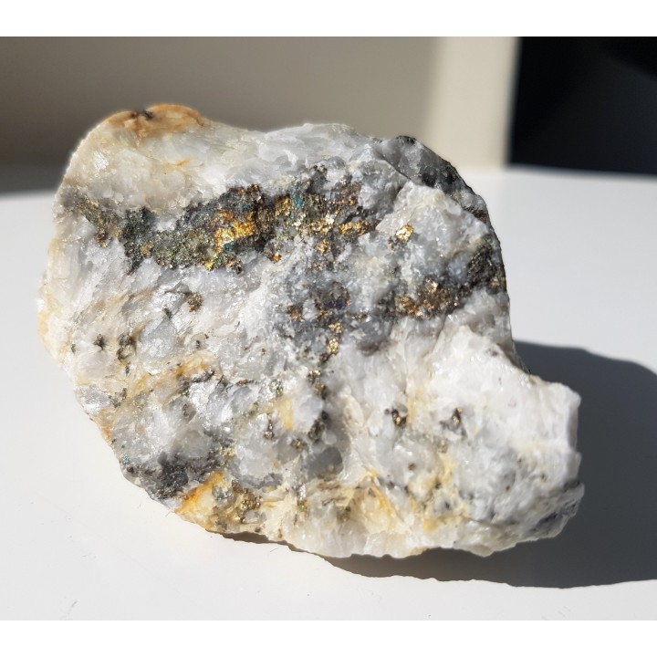 Piryt w barycie z Piskrzyna, G. Świętokrzyskie