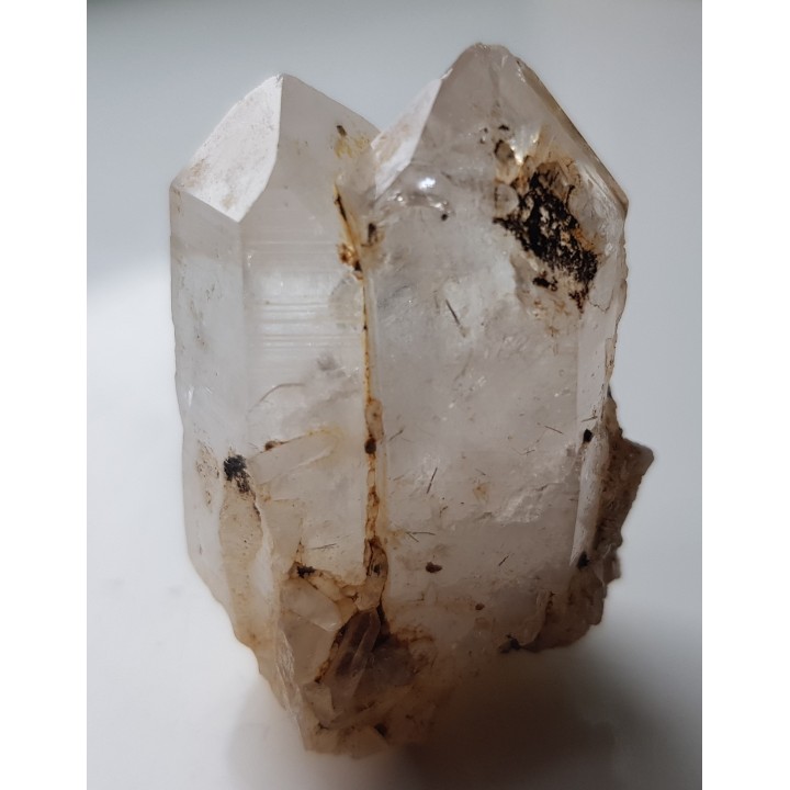 Allanit w krysztale górskim z Jaroszowa