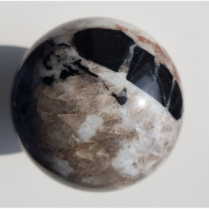 Wyjątkowa kula z pegmatytu litowego z Piławy Grn.