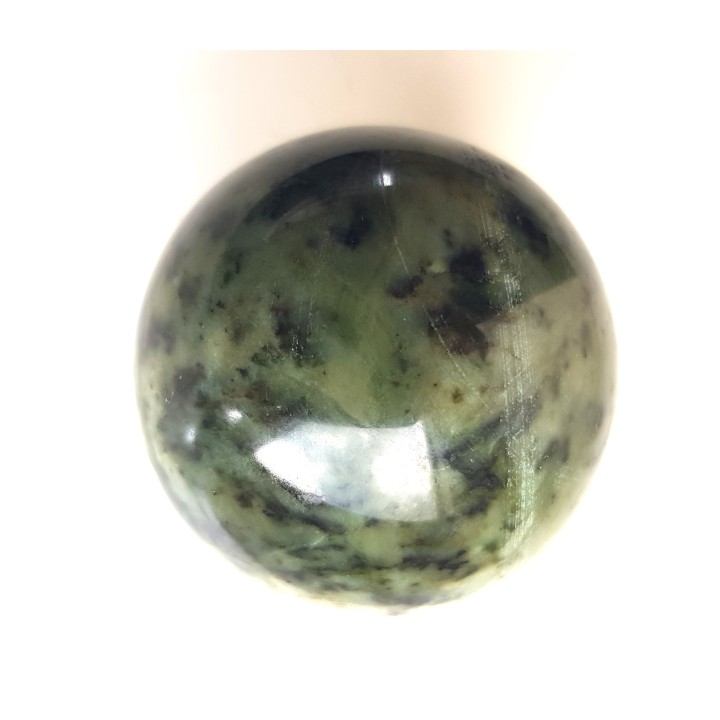 Kula z nefrytu z Jordanowa Śląskiego