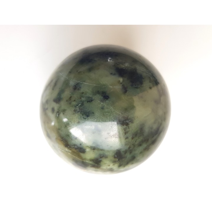 Kula z nefrytu z Jordanowa Śląskiego