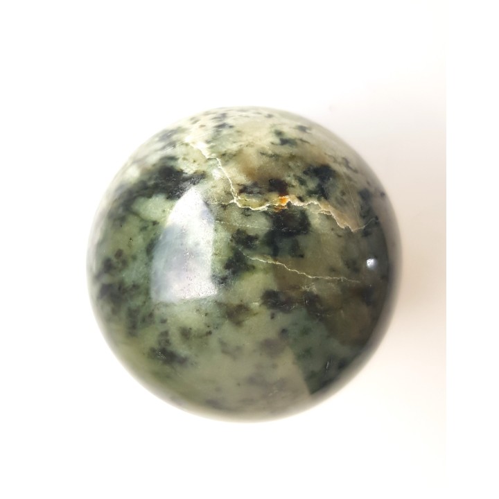 Kula z nefrytu z Jordanowa Śląskiego