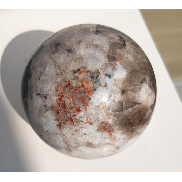 Okazała kula z pegmatytu litowego z Piławy Grn.