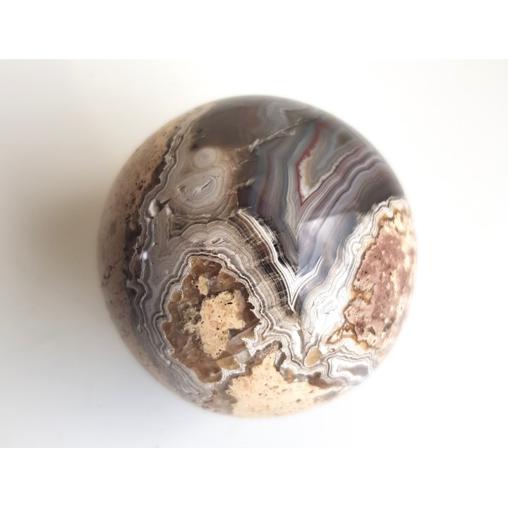 Kula z agatu z Gór Kaczawskich