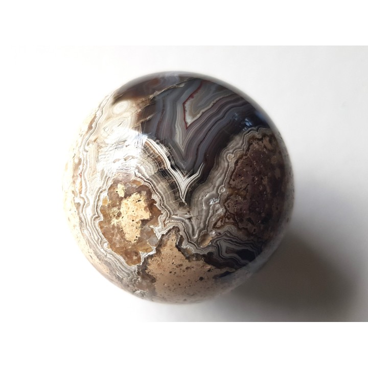 Kula z agatu z Gór Kaczawskich
