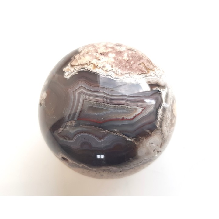 Kula z agatu z Gór Kaczawskich