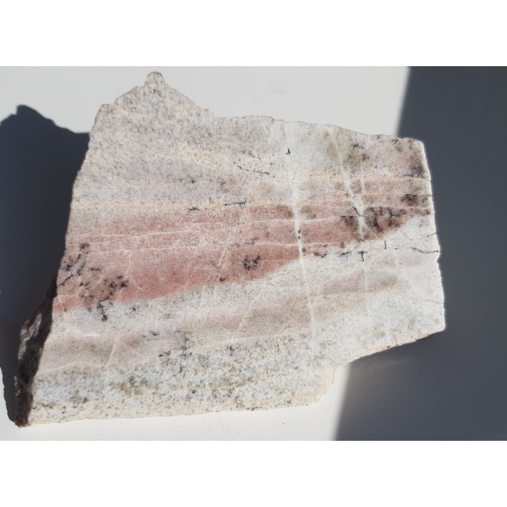 Aplit z Wir ze szlirą granatową