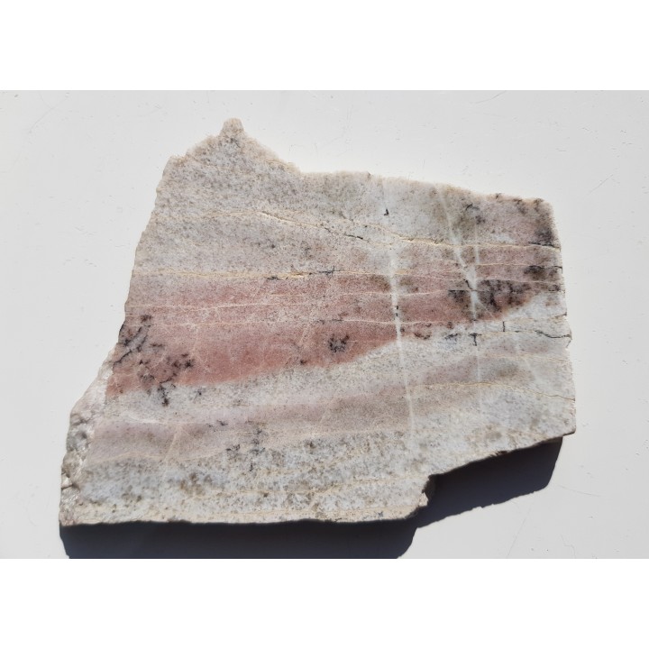 Aplit z Wir ze szlirą granatową