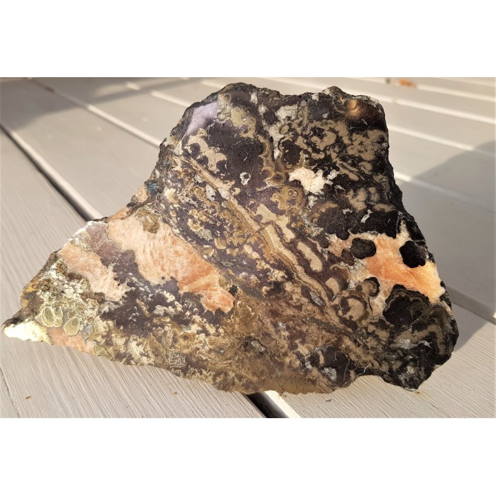 Absolutnie wyjątkowy okaz rudy miedzi o budowie skorupowej