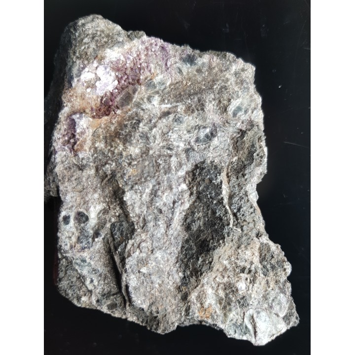 Krystaliczny klinochlor chromowy z Tąpadeł k. Sobótki