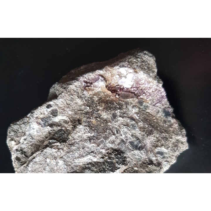 Krystaliczny klinochlor chromowy z Tąpadeł k. Sobótki