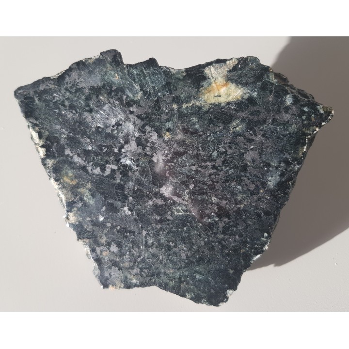 Ilmenit oraz tytanomagnetyt z Góry Ślęży k. Wrocławia