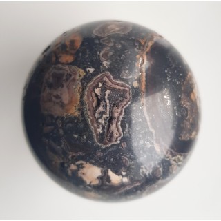 Piękna kula z rudy wstęgowej z Kosowa