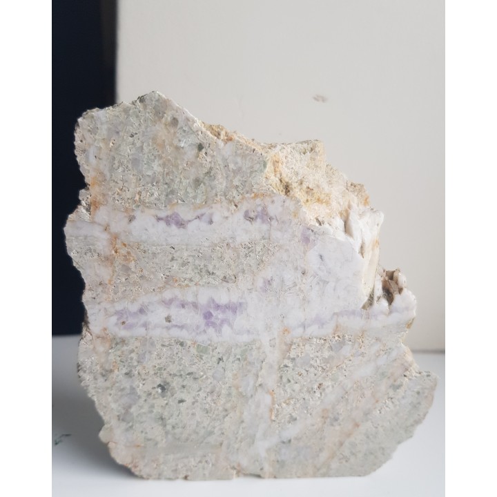 Żyła kwarcowo-ametystowa z Masywu Ślęży