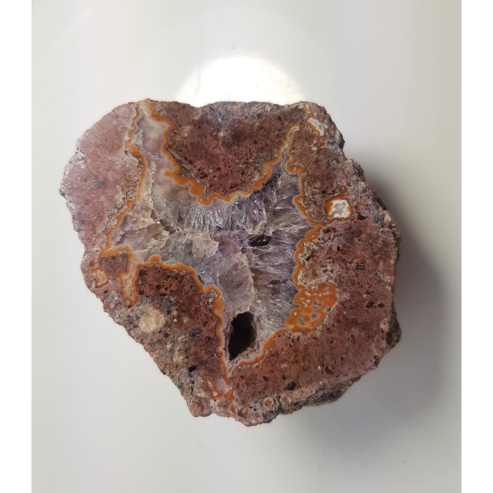 Ametyst w litofyzie z Nowego Kościoła