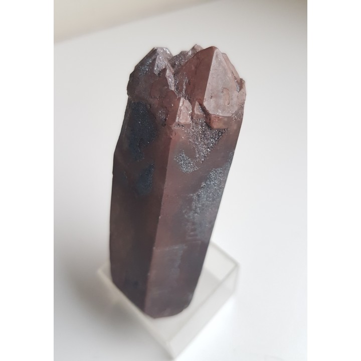 Kwarc dymny z hematytem z Maciejowej k. Jeleniej Góry