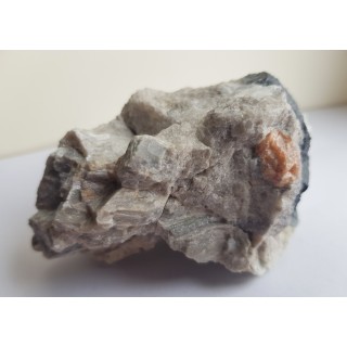 Turmalin, spessartyn i spodumen w pegmatycie z Piławy Górnej