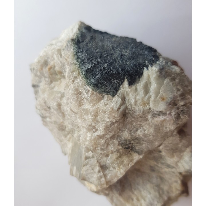 Turmalin, spessartyn i spodumen w pegmatycie z Piławy Górnej