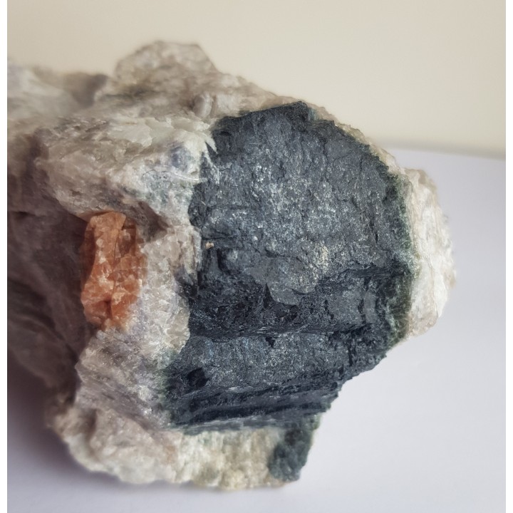 Turmalin, spessartyn i spodumen w pegmatycie z Piławy Górnej