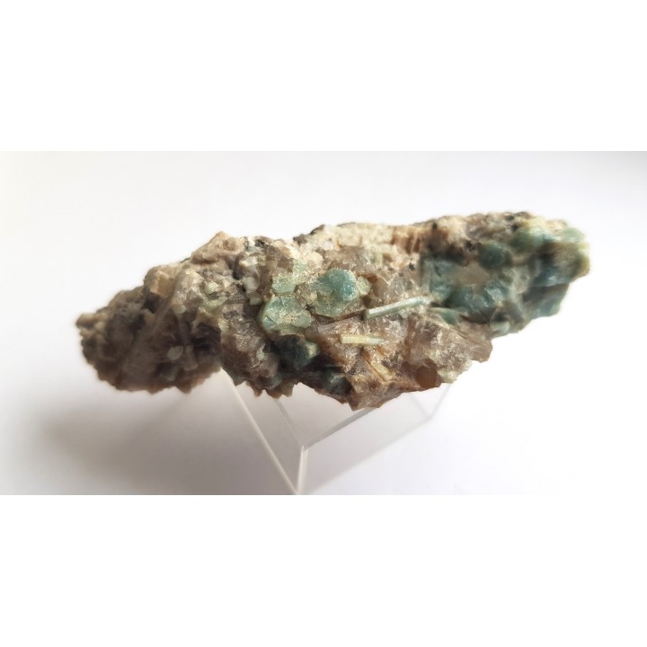 Akwamaryn z Ptasich Gniazd k. Szklarskiej Poręby