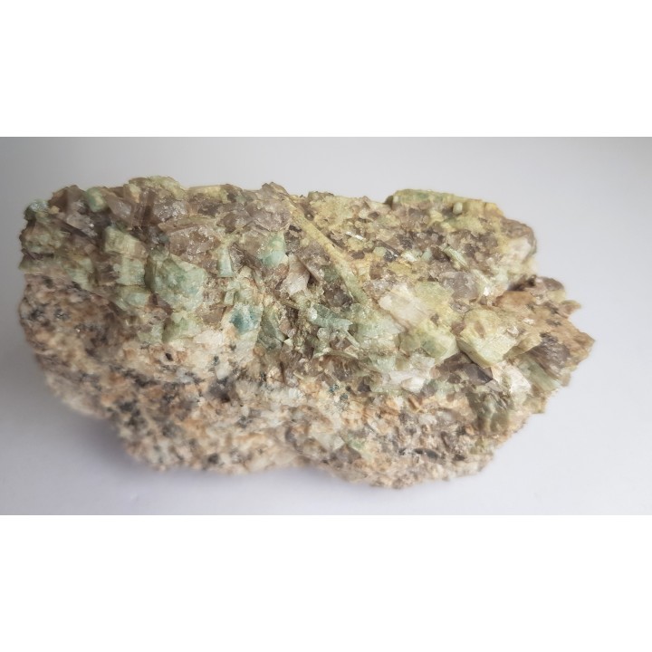 Akwamaryn z Ptasich Gniazd k. Szklarskiej Poręby