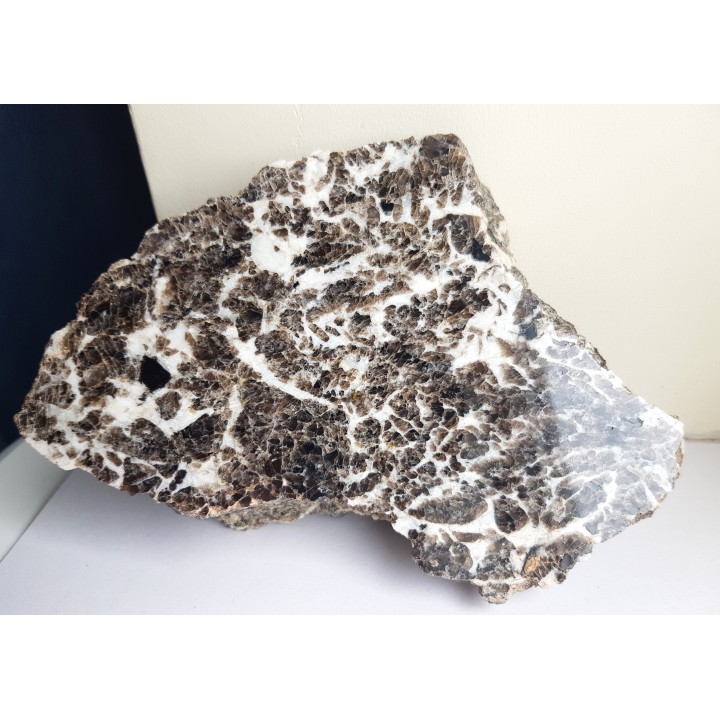 Przerost kwarcu dymnego ze skaleniem potasowym z Piławy Grn.