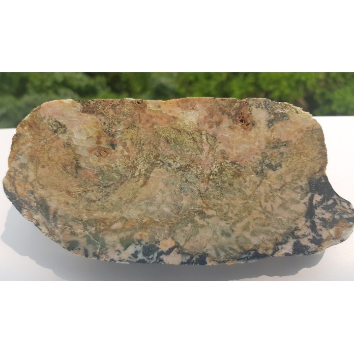 Strefa saussurytyzacji w amfibolitach z Głuchołaz