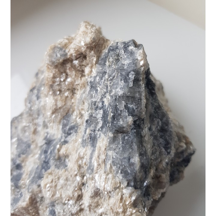 Pryzmatyn, rzadki boranokrzemian ze Szwecji