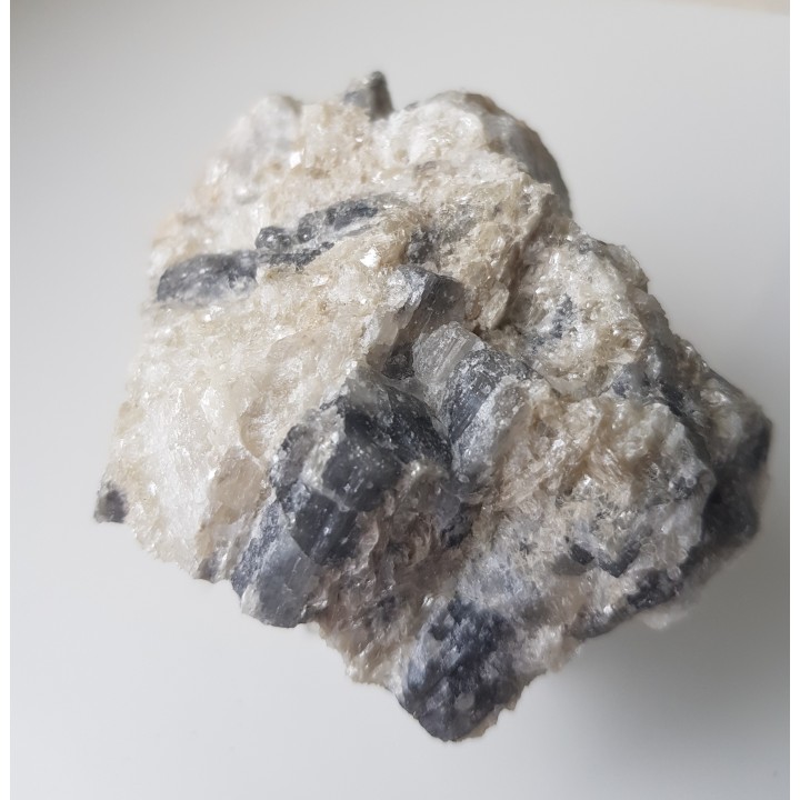 Pryzmatyn, rzadki boranokrzemian ze Szwecji