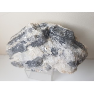 Pryzmatyn, rzadki boranokrzemian ze Szwecji