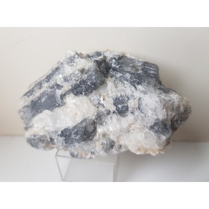 Pryzmatyn, rzadki boranokrzemian ze Szwecji