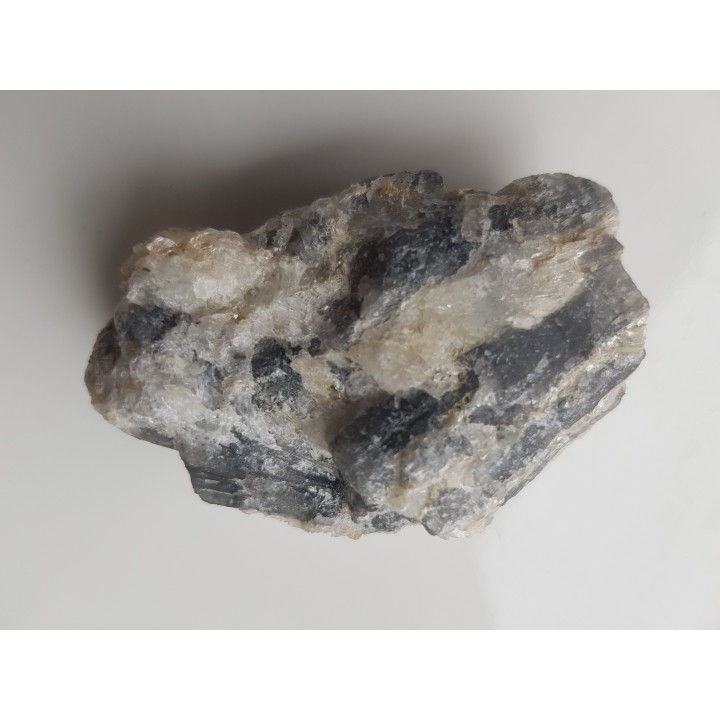 Pryzmatyn, rzadki boranokrzemian ze Szwecji