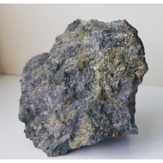 Skapolit i chalkopiryt w skarnie ze Svappavaary, Norrbotten (Szwecja)