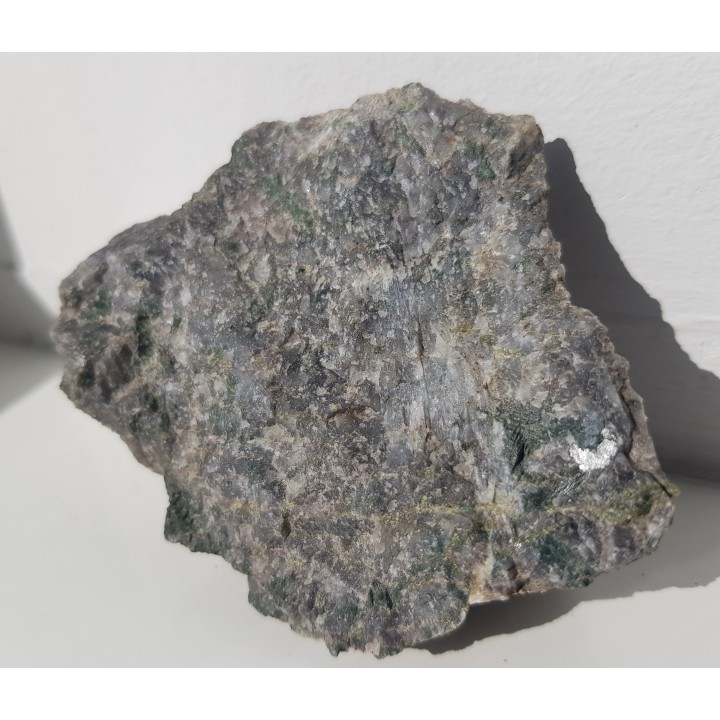 Skapolit w skarnie ze Svappavaary, Norrbotten (Szwecja)