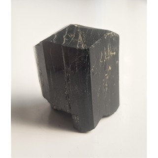 Kryształ turmalinu z Piławy Grn.