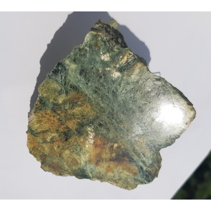 Iryzujący diopsyd ze Złotego Stoku