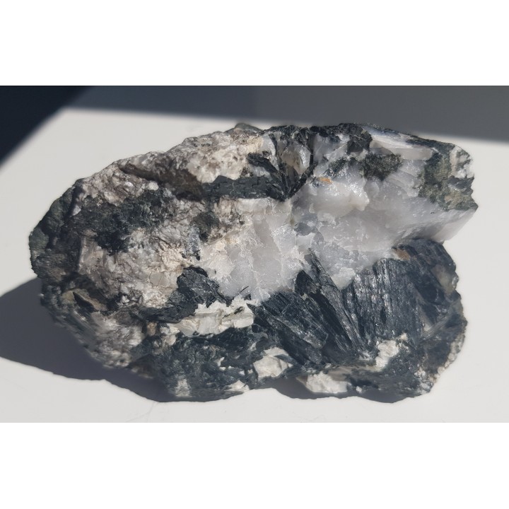 Kryształy hornblendy z Kletna