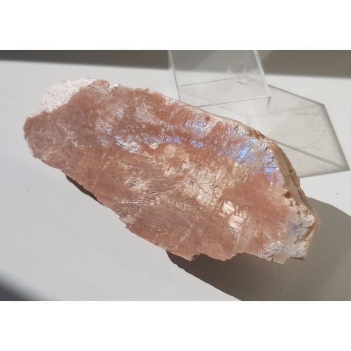 Kamień księżycowy z Łomnicy k. Jeleniej Góry