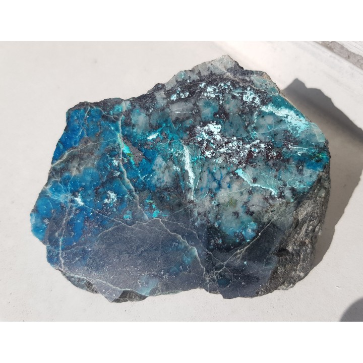 Shattuckit, kupryt w rudzie Cu i Au z Namibii