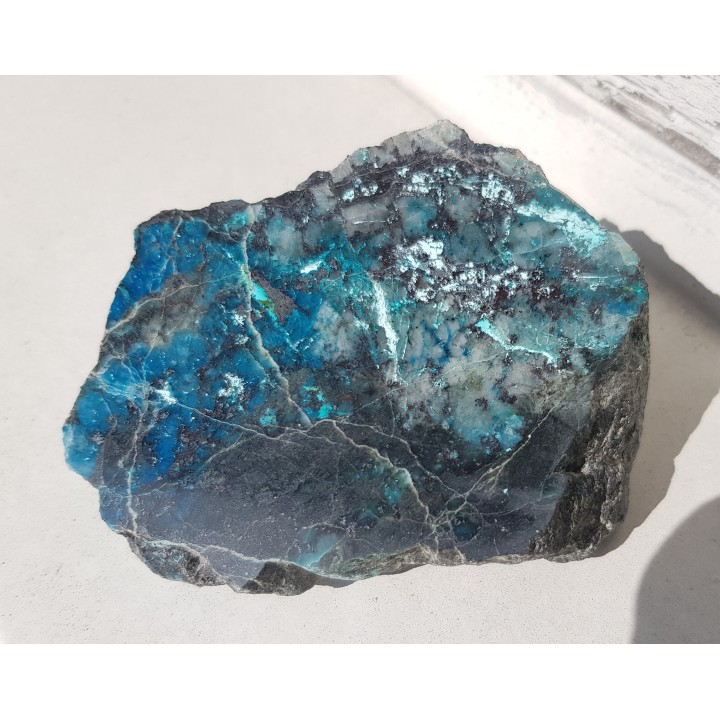 Shattuckit, kupryt w rudzie Cu i Au z Namibii